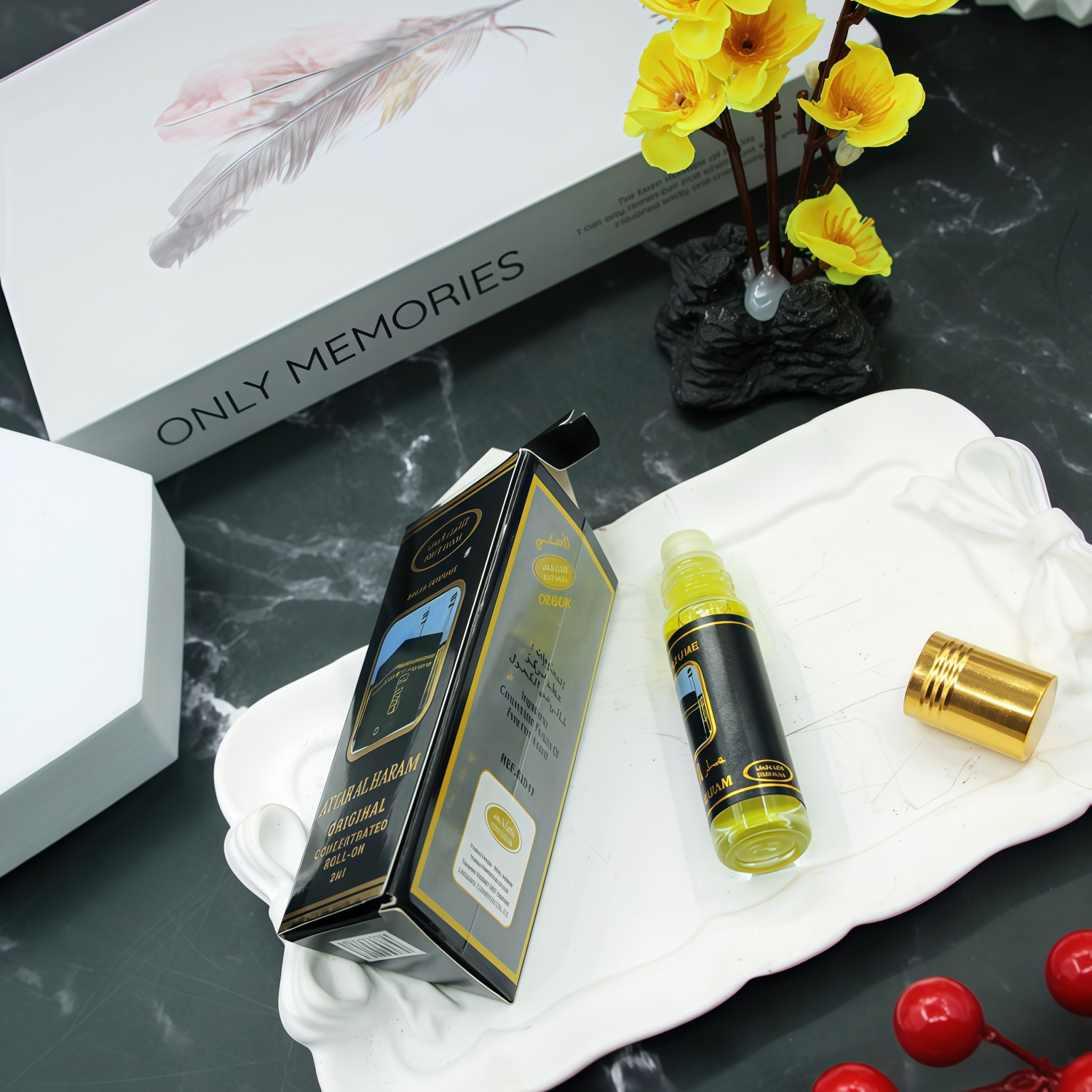 น้ำหอมอาหรับสวิสจากดูไบ สเปรย์ - Fragrance World Perfume บทวิจารณ์และราคา