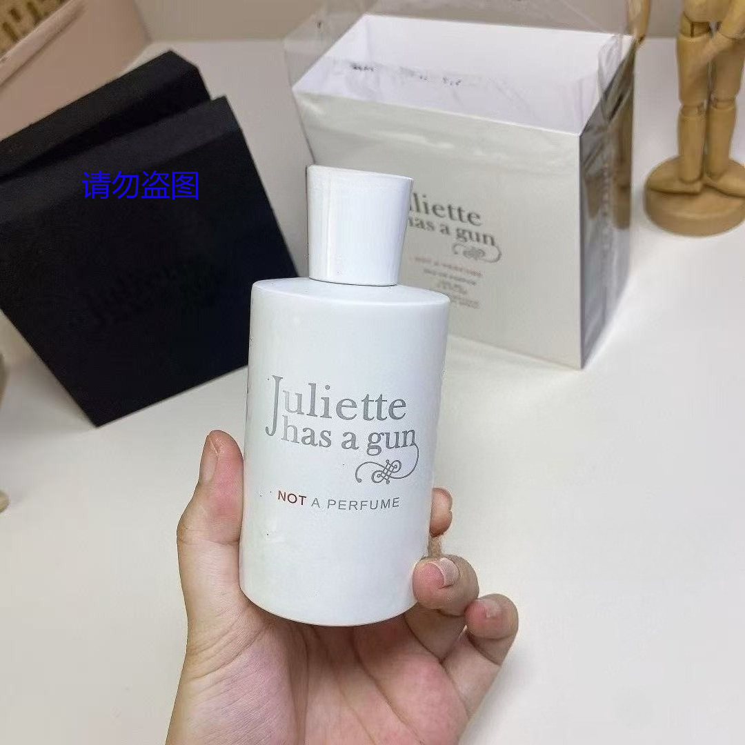 น้ำหอมระดับพรีเมียม 100 มล. สำ - Perfume Scent Fragrance บทวิจารณ์และราคา